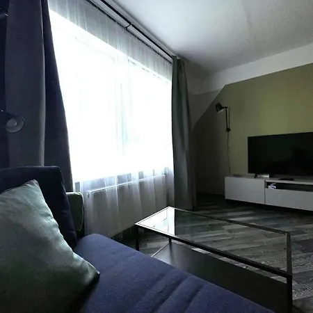 Dzivoklis Ar Skatu Par Aluksni Apartment Alūksne Екстериор снимка